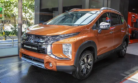 Giá lăn bánh Mitsubishi Xpander Cross tháng 10/2022: Bão tố cho Suzuki XL7