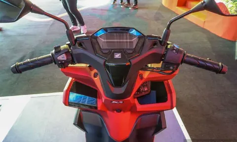 Mẫu xe ga Honda mới bất ngờ lộ diện tại đại lý, là 'kẻ thế chân' Honda SH?