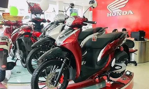 Giá xe Honda SH Mode 2022 cuối tháng 10: Tăng mạnh không kém Honda SH