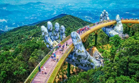 Du lịch Việt Nam 2020: Dấu ấn từ những cuộc vượt bão 