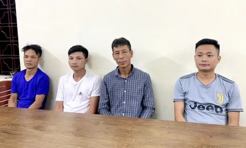 Quảng Ninh: Giấu 4 người Trung Quốc vào cốp ôtô để đưa qua chốt kiểm soát
