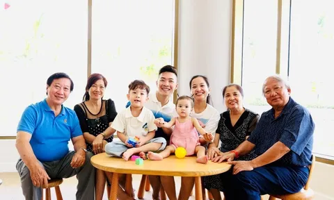Gia đình Quốc Cơ tìm biệt thự song lập để được sống gần kề cha mẹ
