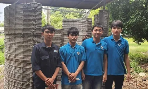 CHẾ TẠO THÀNH CÔNG ROBOT 3D BÊ TÔNG  “MADE IN” SINH VIÊN VIỆT NAM