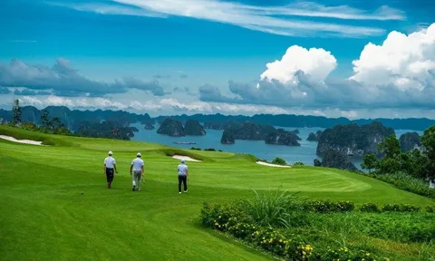 Chơi golf bên vịnh biển đẹp nhất Châu Á: Hội nghiện golf không thể bỏ qua