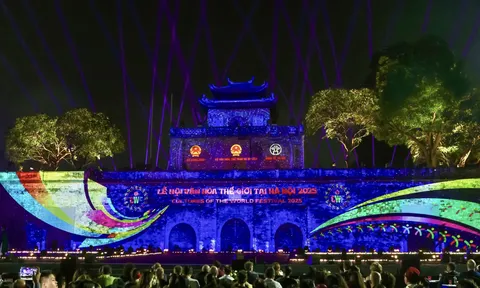 Lễ hội Văn hoá Thế giới 2025: Kết nối toàn cầu, hướng về vùng lũ