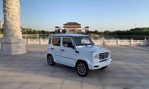 Mercedes-Benz G-Class phiên bản "Trung Quốc" với giá bán cực sốc