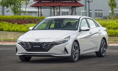 So sánh các phiên bản Hyundai Elantra 2023: Chênh tới 200 triệu, đâu mới là sự lựa chọn hợp lý?