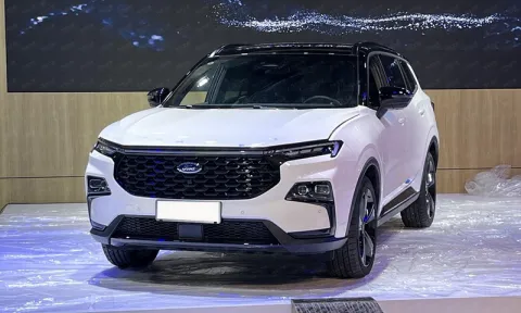 Còn chưa ra mắt, Ford Territory 2023 đã được đại lý chốt giá "lạc"
