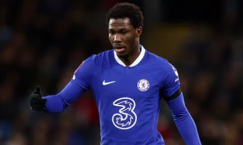 Chelsea sắp tống tiễn David Datro Fofana