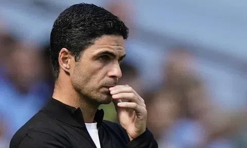 Petit thúc giục Arteta 'nghĩ khác đi' trước Man City