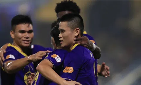 Hà Nội 1-0 Bình Dương: Văn Quyết kiến tạo, chủ nhà bay lên vị trí thứ 3