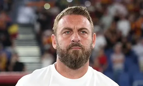 Man City suýt có De Rossi