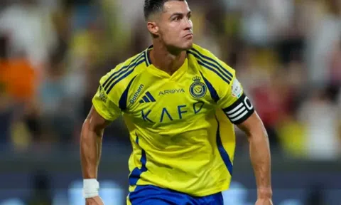 Ronaldo gửi thông điệp đặc biệt đến Al-Nassr