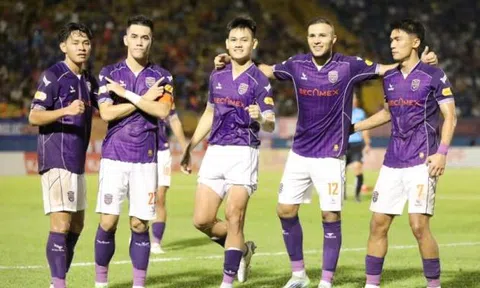 Bình Dương 4-1 HAGL: Tiến Linh lập cú đúp, Bình Dương lên ngôi đầu