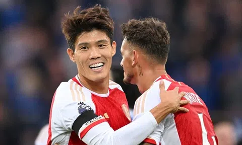 Arsenal hy sinh Takehiro Tomiyasu để có 'sát thủ' thượng hạng