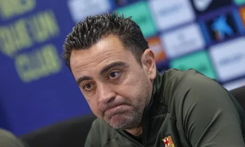 Vì sao Xavi Hernandez từ chối Man Utd dù được mời làm HLV?