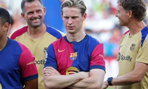 Barcelona và 'trái đắng' mang tên De Jong