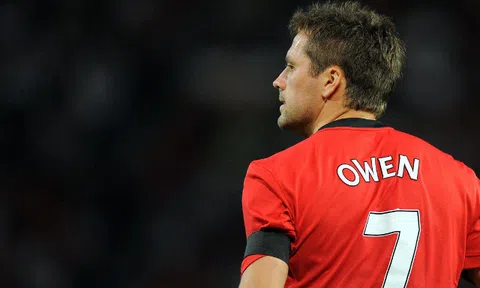 Quyết định khiến Michael Owen ôm nỗi đau suốt đời với Man United