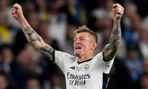 "Chúng tôi không tìm được người thay Kroos"