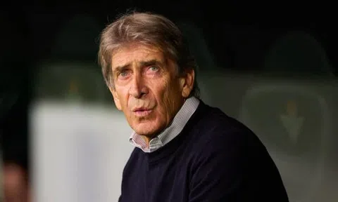 Pellegrini hài lòng với "cuộc dạo chơi" của Real Betis