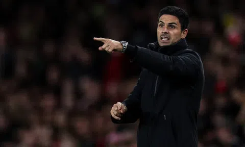 Arteta cảnh giác với Leicester City