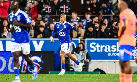 Strasbourg 1-0 Marseille: Greenwood bất lực; khó bắt kịp PSG