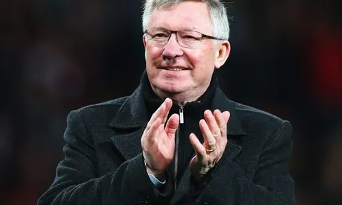 Sir Alex chỉ điểm Man Utd cái tên xứng tầm thay Ten Hag