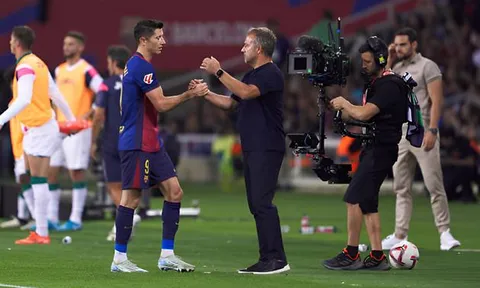 Lewandowski hé lộ điều kinh ngạc Hansi Flick mang lại cho Barca