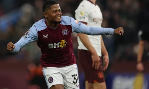 Quá đáng sợ Aston Villa