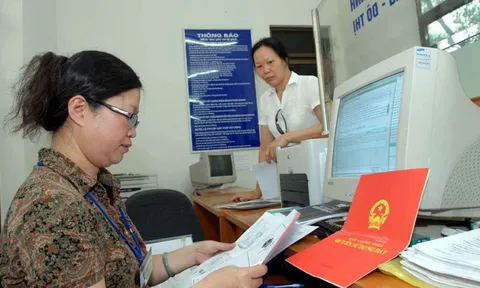 Những đối tượng sẽ bị thu hồi sổ đỏ, biết kẻo mua bán đất đai chỉ có thiệt