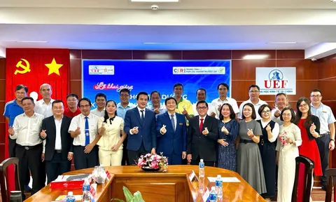 TP.HCM khai mạc Khóa bồi dưỡng Kinh tế thể thao 2025: Bước đi tiên phong kiến tạo hệ sinh thái thể thao – kinh tế đô thị ￼