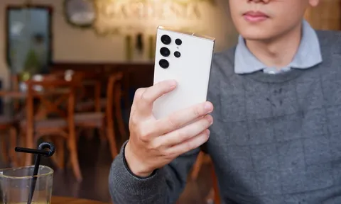 Galaxy S23 Ultra một lần nữa mang quyền năng "Note" quay trở lại và lợi hại hơn xưa!