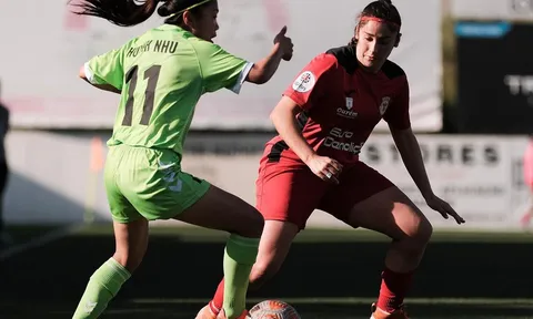 Huỳnh Như đá chính, góp công giúp Lank FC thắng trận quan trọng