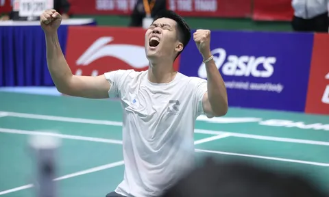 Lê Đức Phát đánh bại Heo Kwang Hee, vào tứ kết Ciputra Hanoi 2023