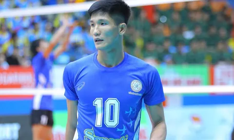 Quốc Dư tỏa sáng ngay khi 'bị loại' khỏi tuyển Việt Nam dự SEA Games 32