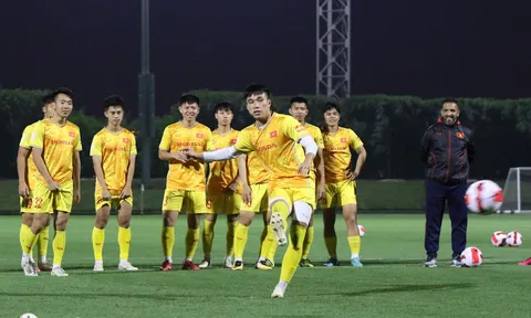 U23 Việt Nam tập sút penalty trước giờ đấu Kyrgyzstan