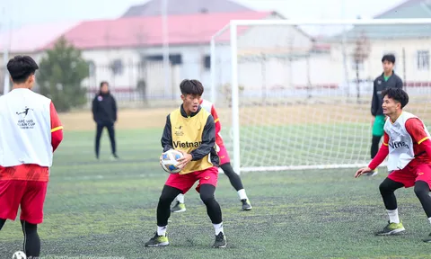 HLV Hoàng Anh Tuấn nói gì về ‘người hùng U20 Việt Nam’?