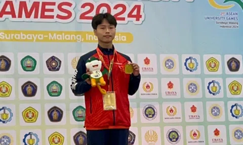 Phạm Quốc Việt giành HCV trong ngày ra quân ASEAN University Games 2024 cho Taekwondo Việt Nam