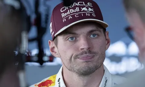 Verstappen bức xúc trước tình trạng "không thể chấp nhận" tại chặng Grand Prix Mỹ