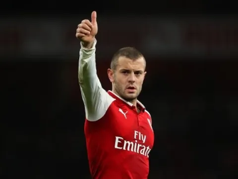 Tiền vệ tài hoa của Arsenal chính thức giải nghệ đầy luyến tiếc