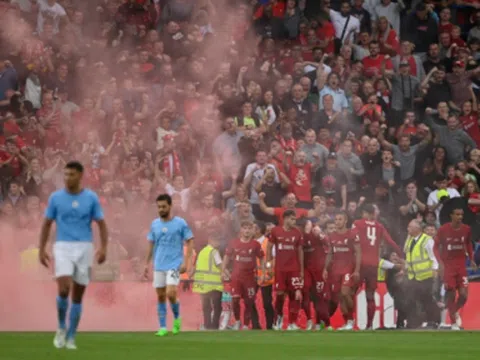 Liverpool bị 'phạt' vì giành chiến thắng trước Man City?