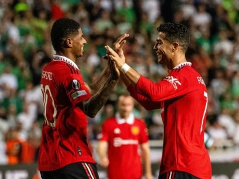 Rashford 'nhắc khéo' về màn thể hiện thất vọng của Ronaldo