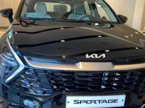 Kia Sportage 2022 ra mắt tại Việt Nam vào 10/6: 8 phiên bản, giá từ 899 triệu đồng?