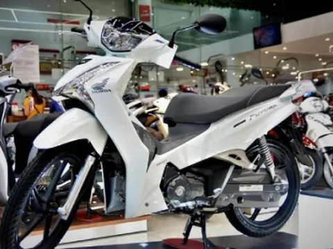 Sau xe ga, xe số Honda đội giá cao ngất ngưởng khiến khách Việt bức xúc