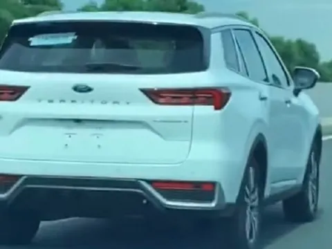 “Siêu phẩm” SUV cỡ C của Ford chạy thử tại Việt Nam, đe nẹt CX-5, CR-V