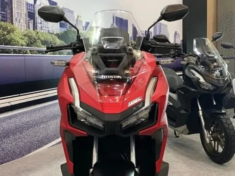 Cận cảnh Honda ADV 160 vừa ra mắt, giá từ 56,1 triệu đồng