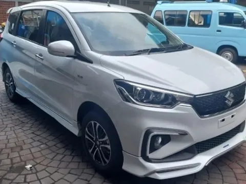 MPV 7 chỗ Hybird của Suzuki lộ giá bán siêu rẻ, đe nẹt Xpander, Veloz Cross