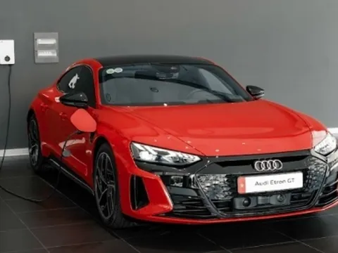 Siêu xe điện đầu tiên của Audi chính thức ra mắt tại Việt Nam