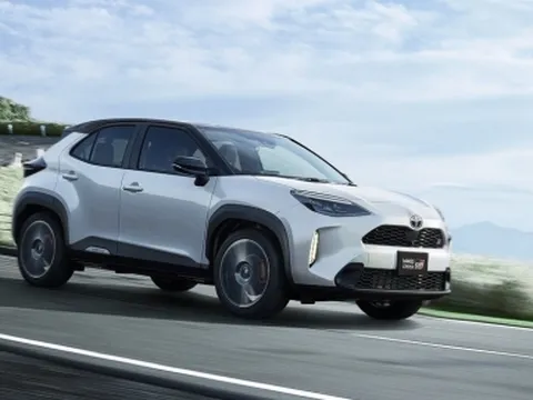 SUV cỡ nhỏ của Toyota có thêm phiên bản GR Sport cực chất, giá siêu rẻ