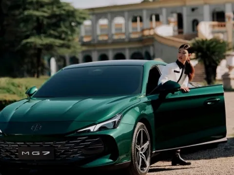 MG7 2023 chính thức ra mắt – mẫu fastback 5 cửa siêu đẹp, cạnh tranh Honda Civic